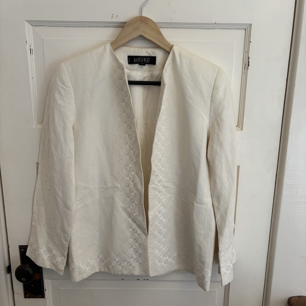 Kasper Women's Ivory Linen Blend Embroidered Open‎ Blazer Lined Size 8P